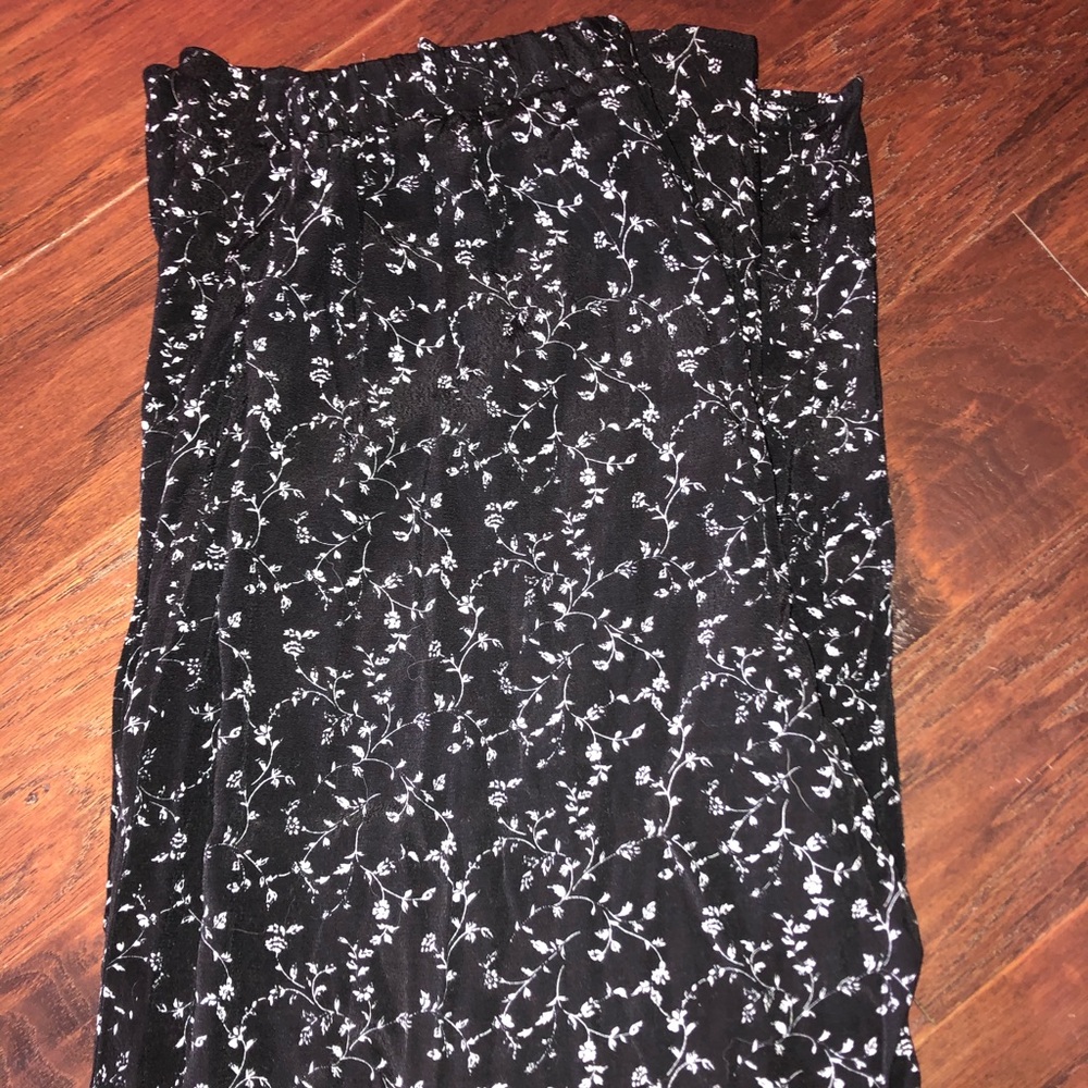 Wide leg pants